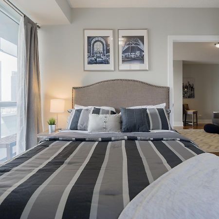 Diamond Suite Toronto Eksteriør bilde