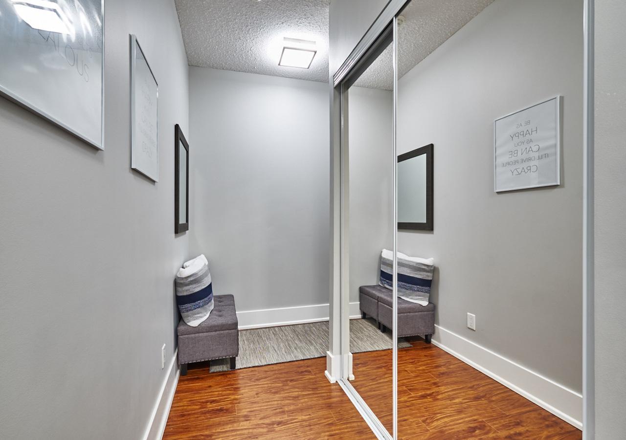 Diamond Suite Toronto Eksteriør bilde
