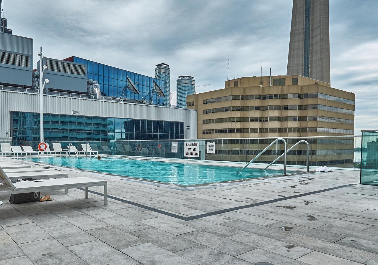 Diamond Suite Toronto Eksteriør bilde