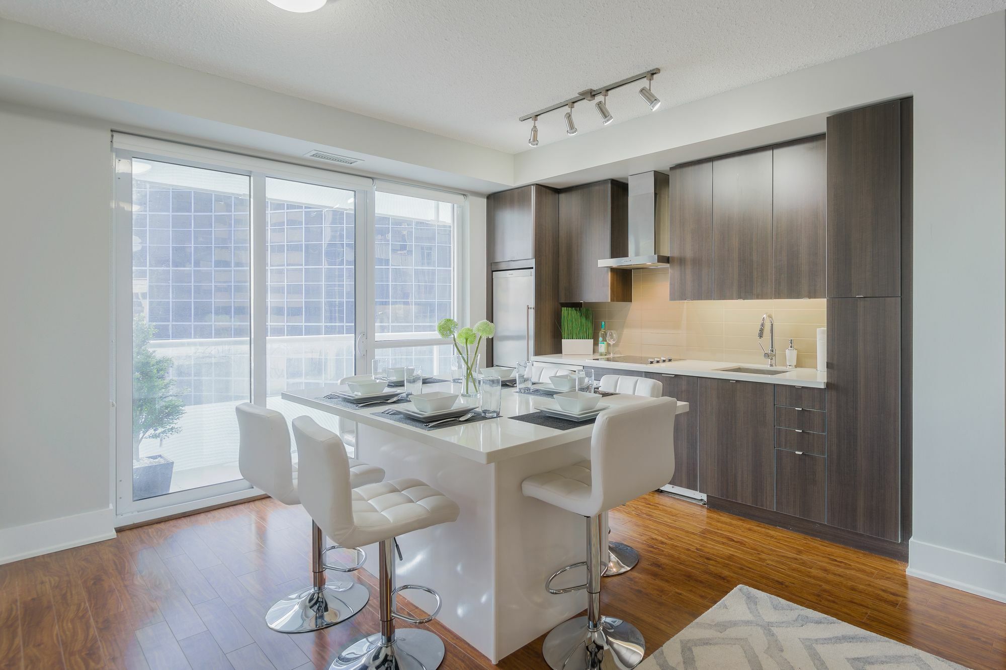 Diamond Suite Toronto Eksteriør bilde